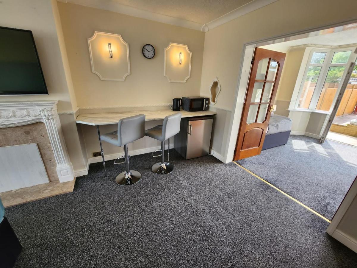 Hotel Sheldon Shared House Solihull Exteriér fotografie