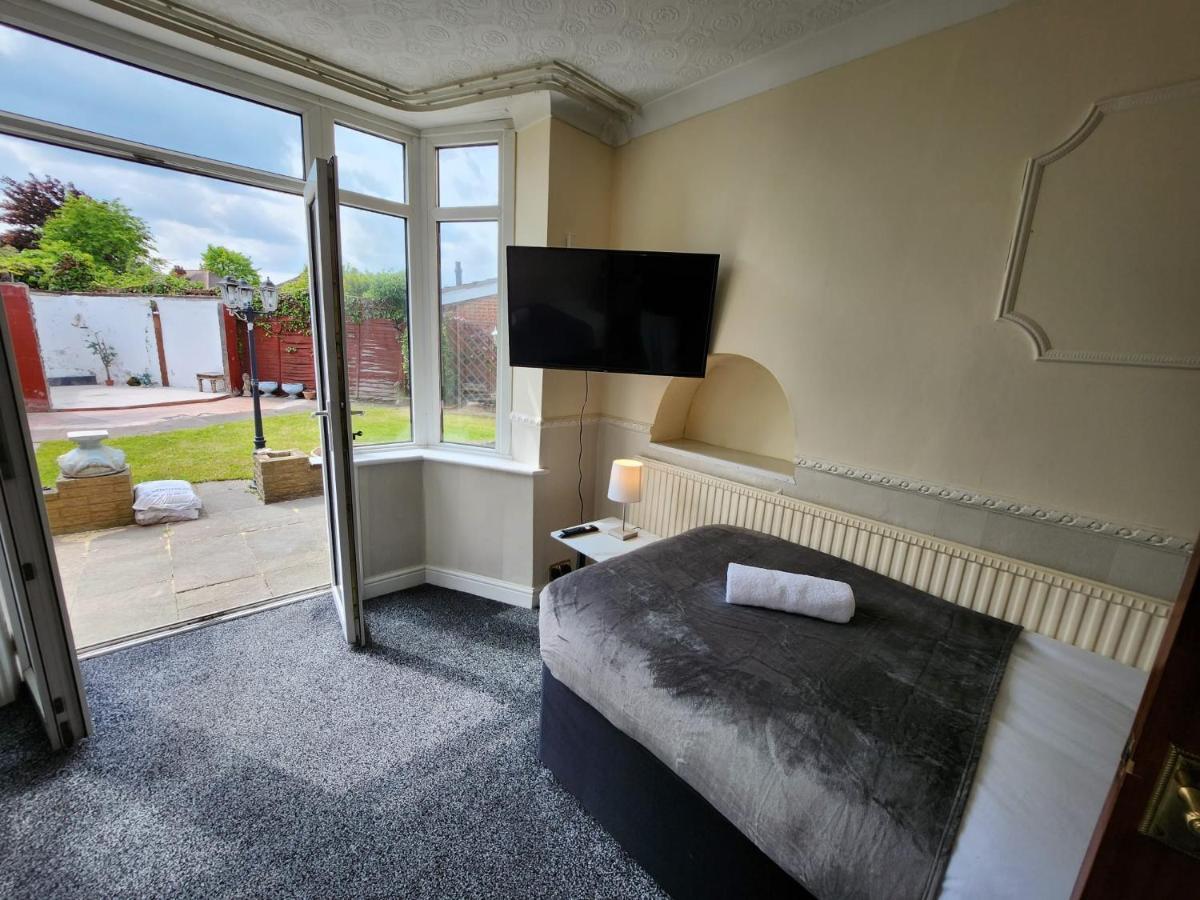 Hotel Sheldon Shared House Solihull Exteriér fotografie