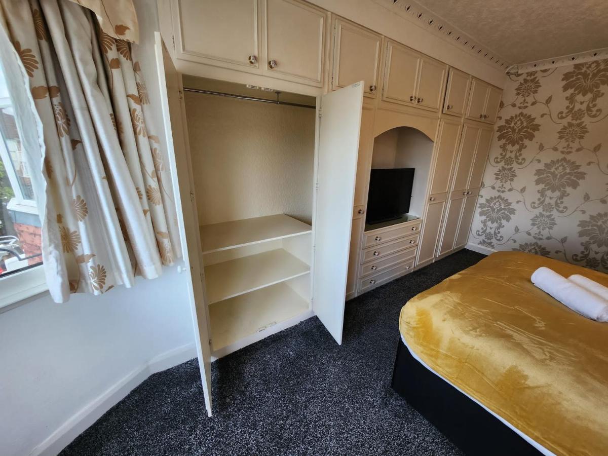 Hotel Sheldon Shared House Solihull Exteriér fotografie